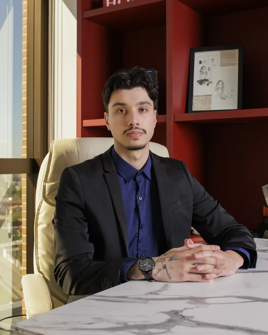 Lucas Braga, psicólogo clínico CRP 12/30679