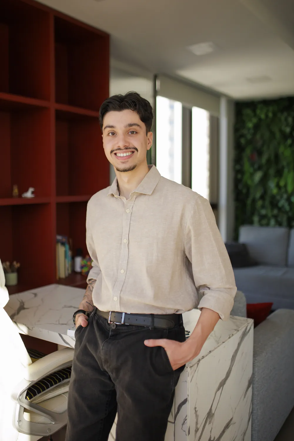 Lucas Braga no consultório